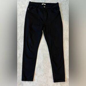 Butt lifting Black Skinny Jeans for Women